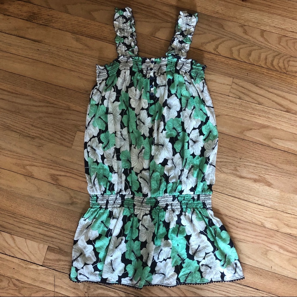 ✨NWOT✨Juicy floral tunic size medium